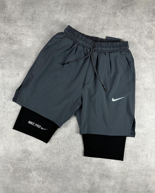Short Nike Noir fumé